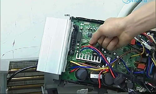 隆昌美的空调电话是多少